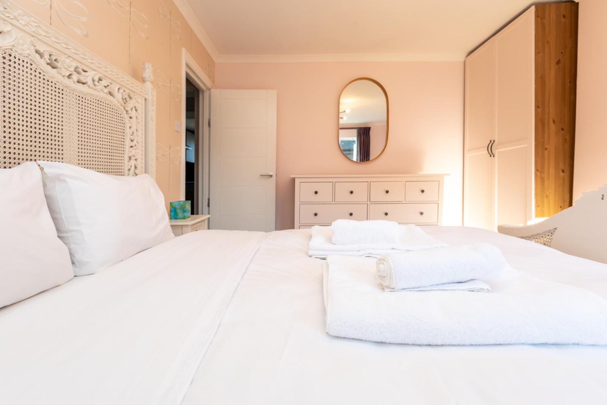 شقة Spacious & Pristine 2Bd Flat - Balham لندن المظهر الخارجي الصورة