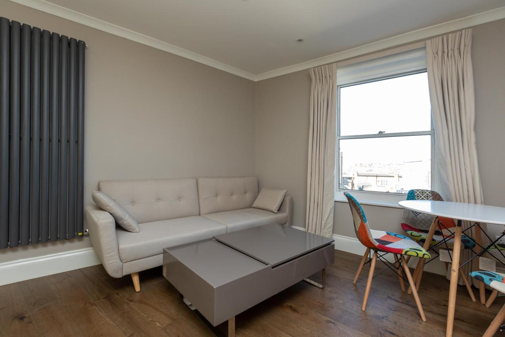 شقة Spacious & Pristine 2Bd Flat - Balham لندن المظهر الخارجي الصورة